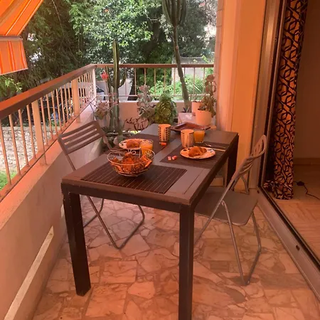 Appart Le Cannet Διαμέρισμα *